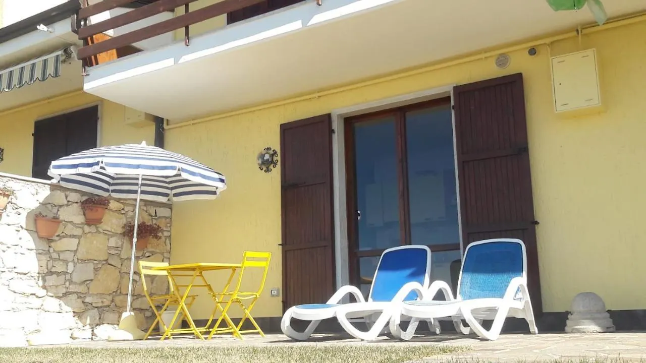 Casa Relax Apartment San Zeno di Montagna Italy